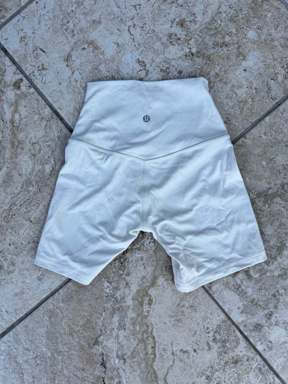 Lululemon Align High Rise Shorts Bone
